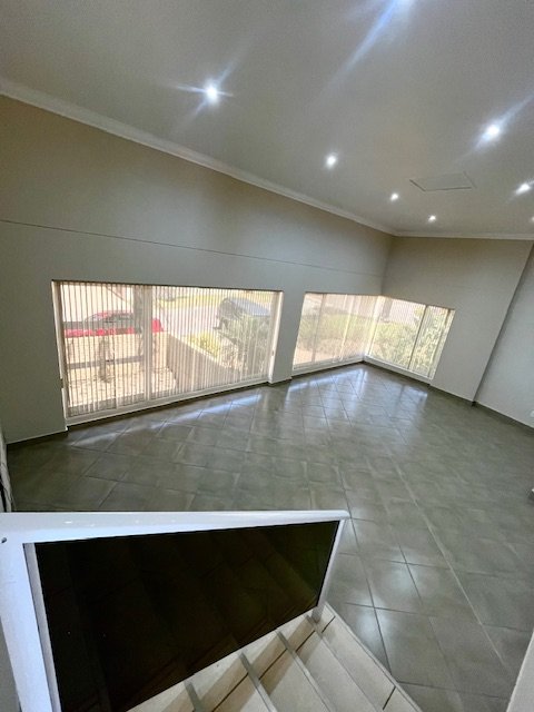 4 Bedroom Property for Sale in Menkenkop Western Cape